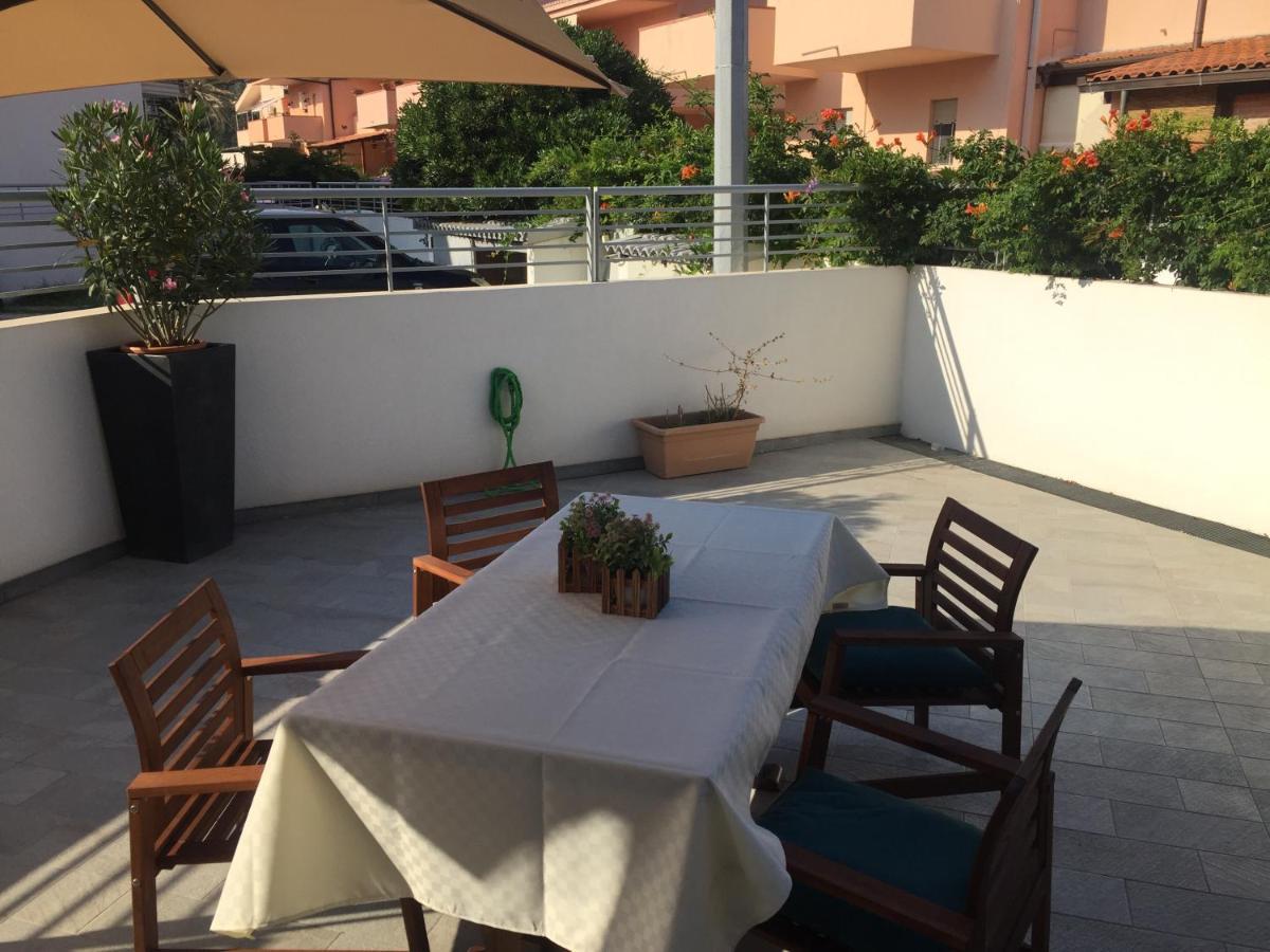 Slow Chic Apartment Ganzirri Месина Екстериор снимка