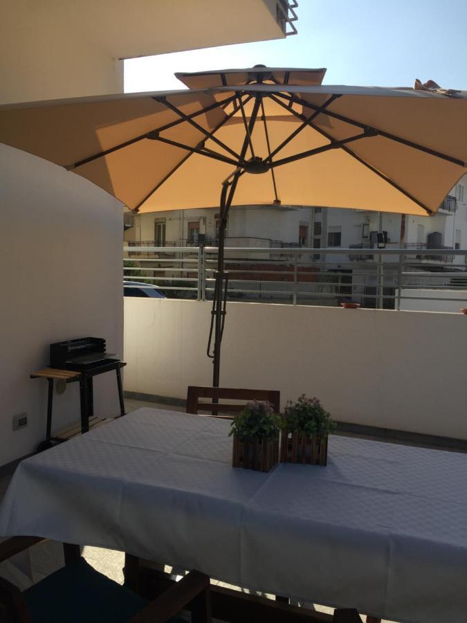 Slow Chic Apartment Ganzirri Месина Екстериор снимка