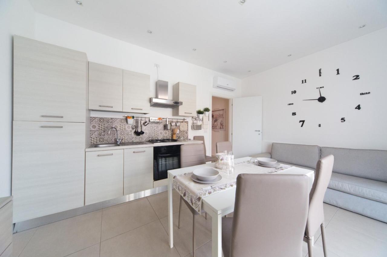 Slow Chic Apartment Ganzirri Месина Екстериор снимка